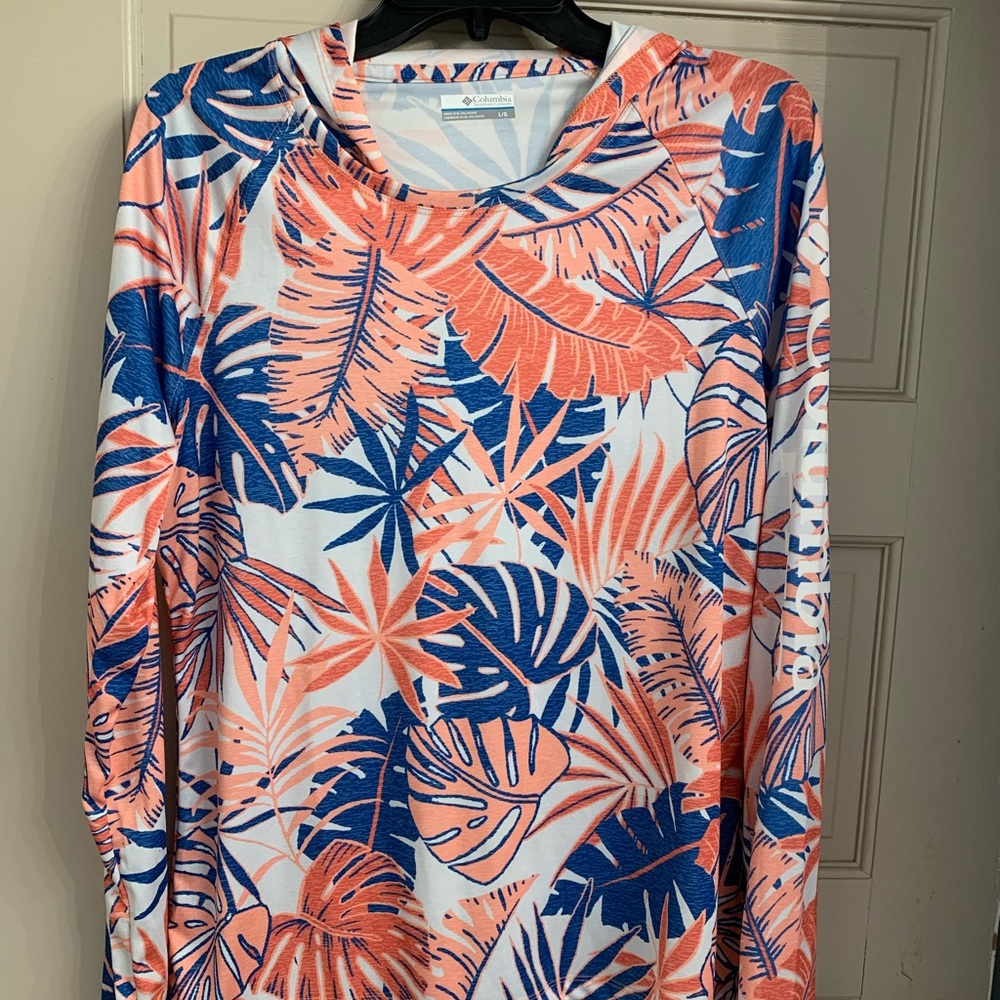 Columbia Long Sleeve Stretch Hoodie
